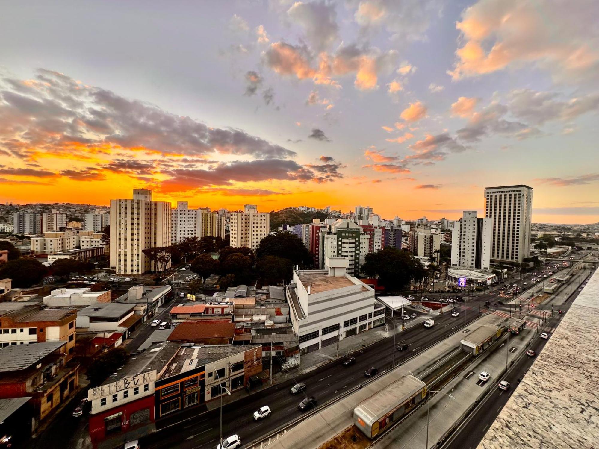 Hotel Gran Vivenzo Belo Horizonte Bagian luar foto